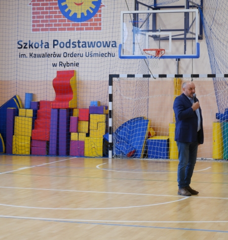 WRĘCZENIE NAGRÓD SPECJALNYCH