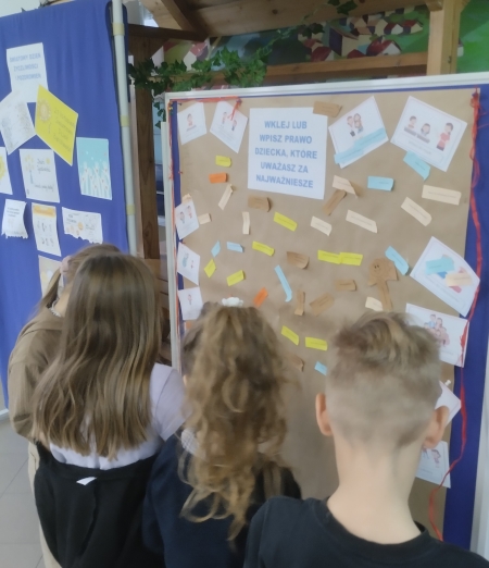 ŚWIATOWY DZIEŃ ŻYCZLIWOŚCI