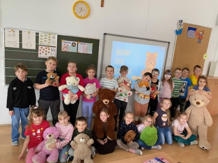 ŚWIATOWY DZIEŃ PLUSZOWEGO MISIA